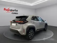 Usata Toyota Yaris Cross Trend 116 CV (85 kW) 2022 Grigio SUV