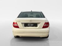 Usata Mercedes C180 Avantgarde 183 CV (134 kW) 2012 Bianco Berlina