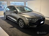 Usata Ford Focus ST-Line 116 CV (85 kW) 2024 Grigio scuro metallizzato Berlina