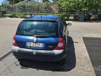 Usata Renault Clio II 2003 Blu Berlina