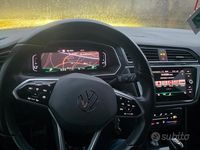 Usata VW Tiguan R-line 150 CV (110 kW) 2021 Blu SUV