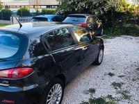 Usata Alfa Romeo 147 Distinctive 116 CV (85 kW) 2005 Nero Utilitaria