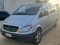 Usata Mercedes Vito 150 CV (110 kW) 2005 Grigio Furgone