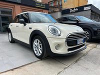 Usata Mini One D Business 116 CV (85 kW) 2018 Bianco Utilitaria