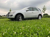 Usata Mercedes ML350 Chrome 231 CV (169 kW) 2010 Argento SUV