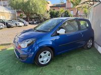Usata Renault Twingo 64 CV (47 kW) 2007 Blu Utilitaria