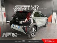 Usata Toyota Aygo X Trend 72 CV (52 kW) 2025 Verde SUV