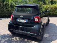 Usata Smart ForTwo Cabrio Superpassion 90 CV (66 kW) 2019 Nero Cabrio