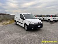 Usata Citroën Berlingo 49 kW (67 CV) 2019 Bianco / pastello Monovolume