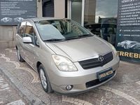 Usata Toyota Corolla 90 CV (66 kW) 2002 Grigio Berlina