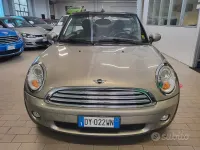 Usata Mini Cooper Cabriolet 120 CV (88 kW) 2009 Bronzo Cabrio