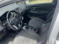 Usata Kia Rio 2016 Grigio Utilitaria