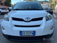 Usata Toyota Urban Cruiser 89 CV (65 kW) 2012 Bianco Station wagon
