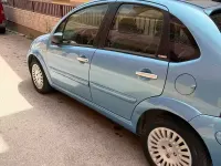 Usata Citroën C3 Exclusive 73 CV (53 kW) 2005 Blu Utilitaria