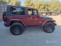 Usata Jeep Wrangler Sahara 177 CV (130 kW) 2008 Rosso SUV