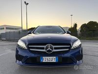 Usata Mercedes C200 160 CV (117 kW) 2019 Blu Station wagon