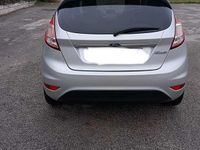 Usata Ford Fiesta Titanium 75 CV (55 kW) 2017 Argento Berlina
