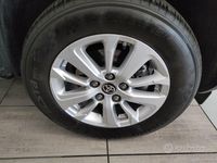 Begagnad Toyota Yaris Cross Business Edition 92 HK (67 kW) 2022 Vit SUV