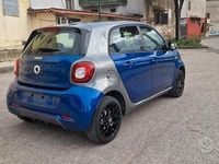 Usata Smart ForFour Brabus 90 CV (66 kW) 2019 Blu Utilitaria