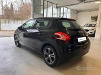 Usata Peugeot 82 Active 2014 Nero Berlina