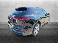 Usata Audi e-tron 158 kW (215 CV) 2022 Nero SUV