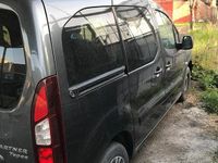 Usata Peugeot Partner 115 CV (84 kW) 2014 Grigio Monovolume
