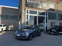 Usata Fiat 500e Business 42 kW (58 CV) 2020 Ocean green Utilitaria