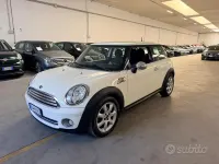 Usata Mini ONE 95 CV (69 kW) 2009 Beige Utilitaria