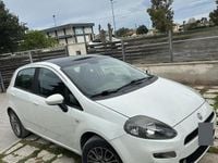 Usata Fiat Punto 77 CV (56 kW) 2012 Bianco Utilitaria