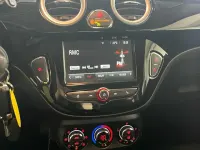 Usata Opel Adam Rocks Rocks 70 CV (51 kW) 2018 Bianco Utilitaria