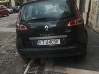 Usata Renault Scénic III 100 CV (73 kW) 2012 Nero Monovolume