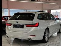 Usata BMW 320e Shadowline 190 CV (139 kW) 2023 Bianco Station wagon