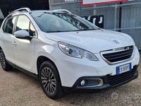 Usata Peugeot 2008 Active 68 CV (50 kW) 2015 Bianco SUV