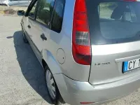 Usata Ford T 68 CV (50 kW) 2005 Berlina