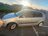 Usata VW Polo 54 CV (39 kW) 2003 Grigio Berlina