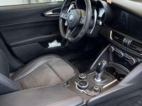 Usata Alfa Romeo Giulia Business 179 CV (131 kW) 2016 Berlina