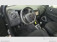 Usata Renault Captur Zen 90 CV (66 kW) 2018 Grigio SUV