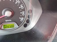 Usata Kia Picanto 65 CV (47 kW) 2005 Grigio Utilitaria