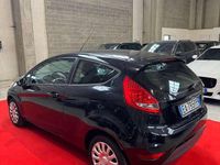 Usata Ford Fiesta 95 CV (69 kW) 2010 Nero Utilitaria