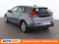 Usata Volvo V40 120 CV (88 kW) 2018 Grigio Station wagon