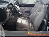 Usata VW New Beetle Cabriolet 75 CV (55 kW) 2008 Nero Cabrio