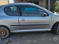 Usata Peugeot 206 60 CV (44 kW) 2003 Berlina