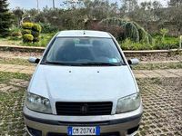 Usata Fiat Punto 69 CV (50 kW) 2004 Grigio Utilitaria