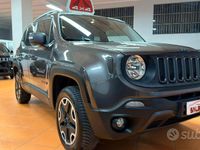 Usata Jeep Renegade Trailhawk 170 CV (125 kW) 2015 Grigio SUV