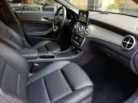Usata Mercedes CLA180 122 CV (89 kW) 2017 Argento met Coupé