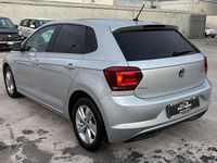 Usata VW Polo Comfortline 75 CV (55 kW) 2018 Grigio Berlina