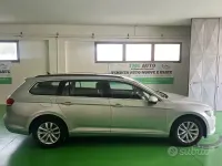 Usata VW Passat Comfortline 120 CV (88 kW) 2015 Grigio Station wagon