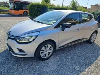 Usata Renault Clio IV Zen 90 CV (66 kW) 2019 Grigio Berlina