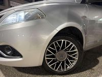 Usata Lancia Ypsilon S 95 CV (69 kW) 2016 Grigio Utilitaria