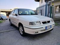 Usata Seat Toledo 101 CV (74 kW) 1998 Bianco Berlina
